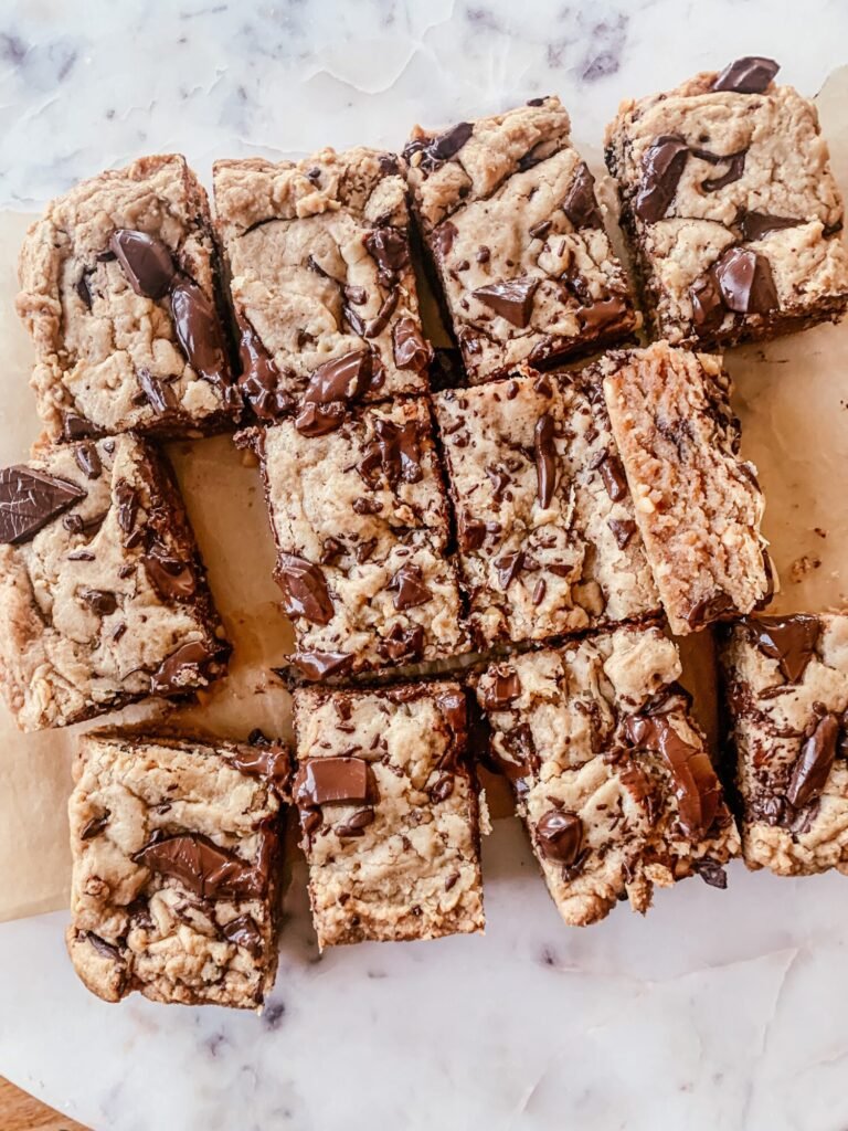 Peanut butter Chocolate Chunk Blondies