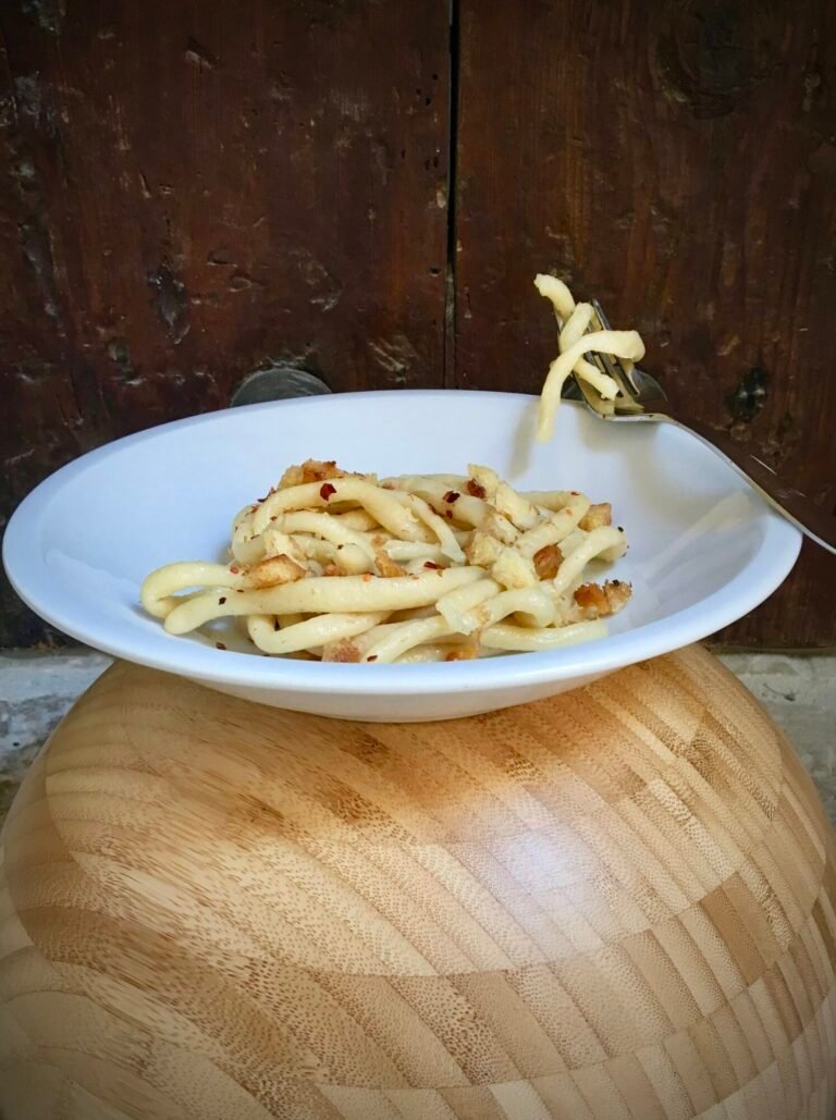 Pasta, Flowers, and The Duomo